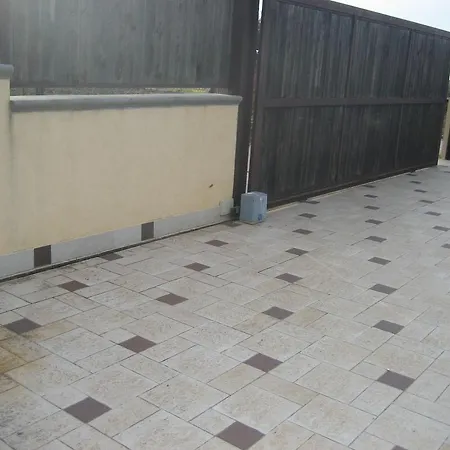 La Casa Blu Villa *